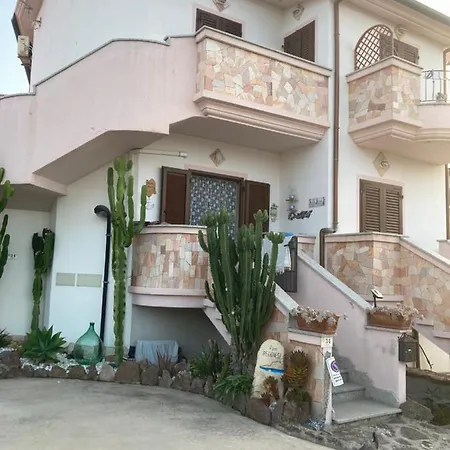 Casa Di Emma 카스텔사르도